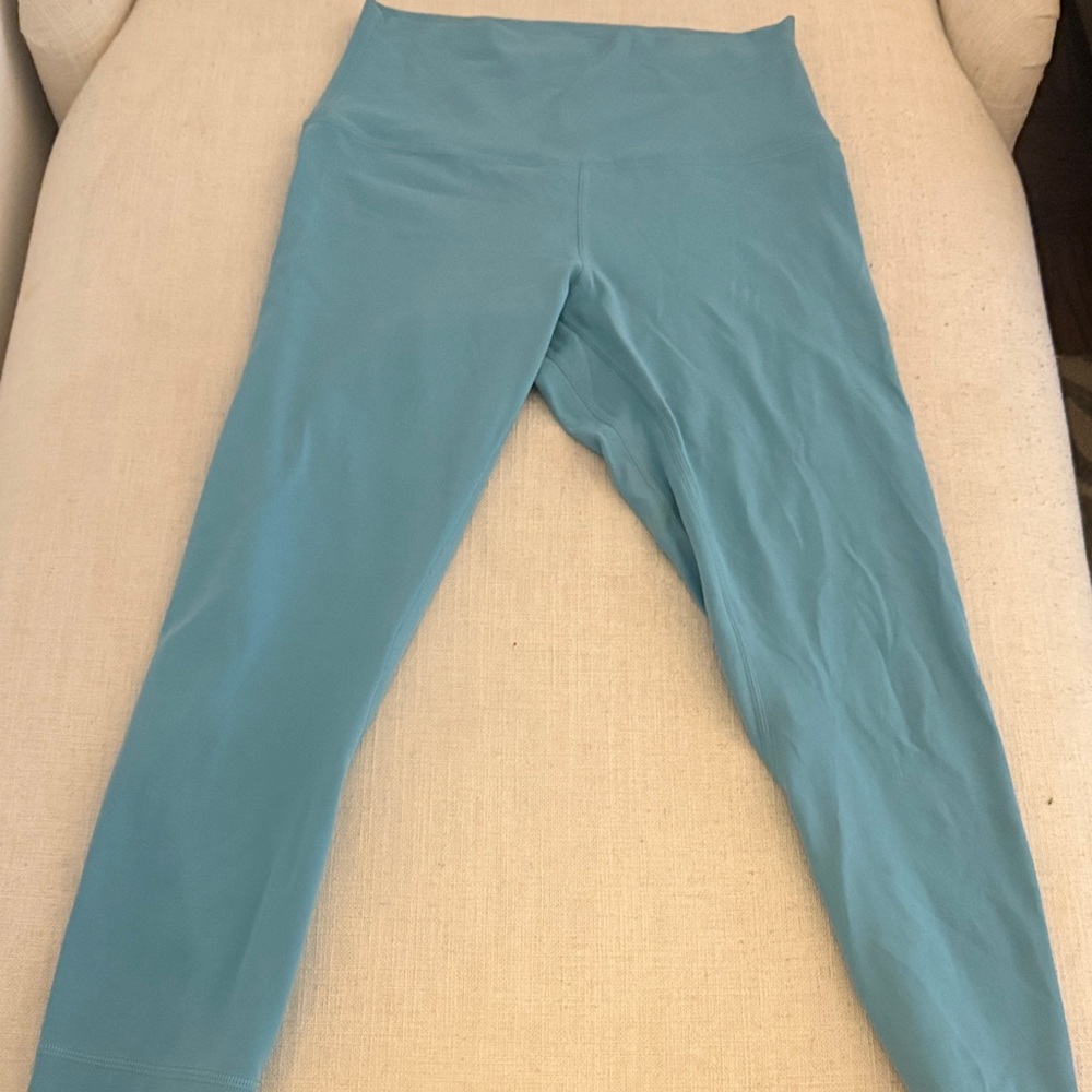 Lululemon Align High-Waisted Crop
leggings